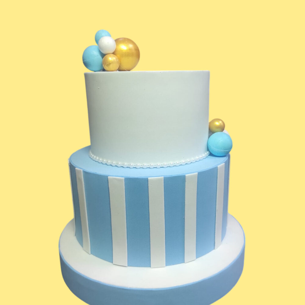 MAKET PASTA 2 KATLI YUKSEKLIK 23 CM GENİŞLİK 25 CM GELMEKTEDIR TAMAMI KAPLANMISTIR
